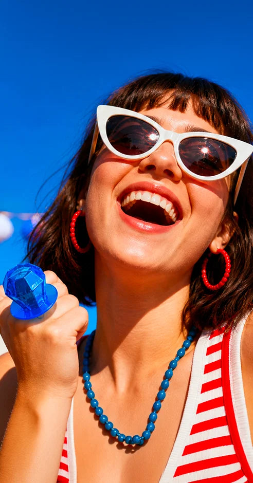 POV: you’re the most blinged out person at the concert